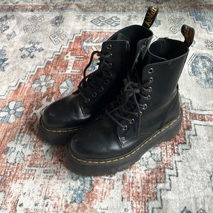 Platform Doc Martens size 7